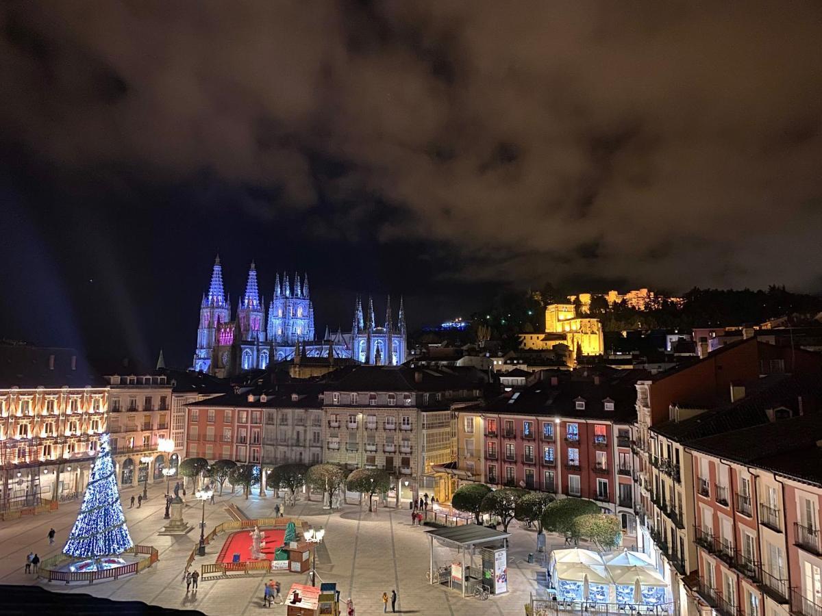 Apartamento Turistico Plaza Mayor Burgo エクステリア 写真