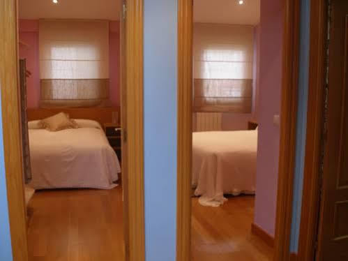 Apartamento Turistico Plaza Mayor Burgo エクステリア 写真